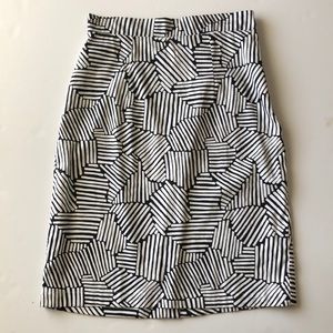 Black and White Print Pencil Skirt
